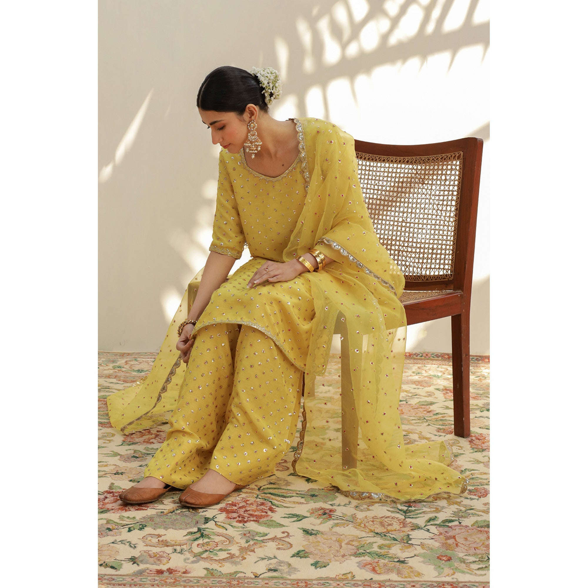 YELLOW OUTFIT | DYOT | Sheesham' 24