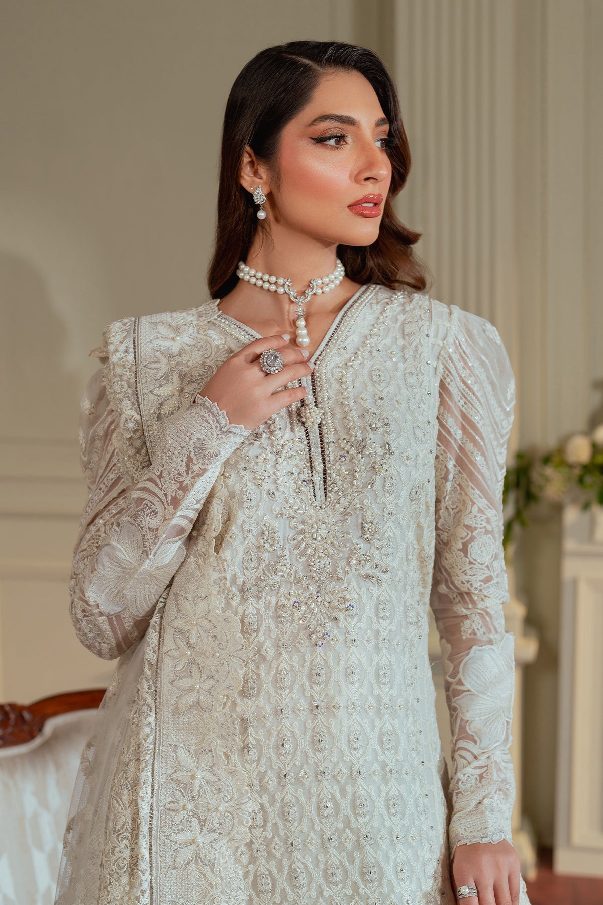 EMBROIDERED NET CH13-02
