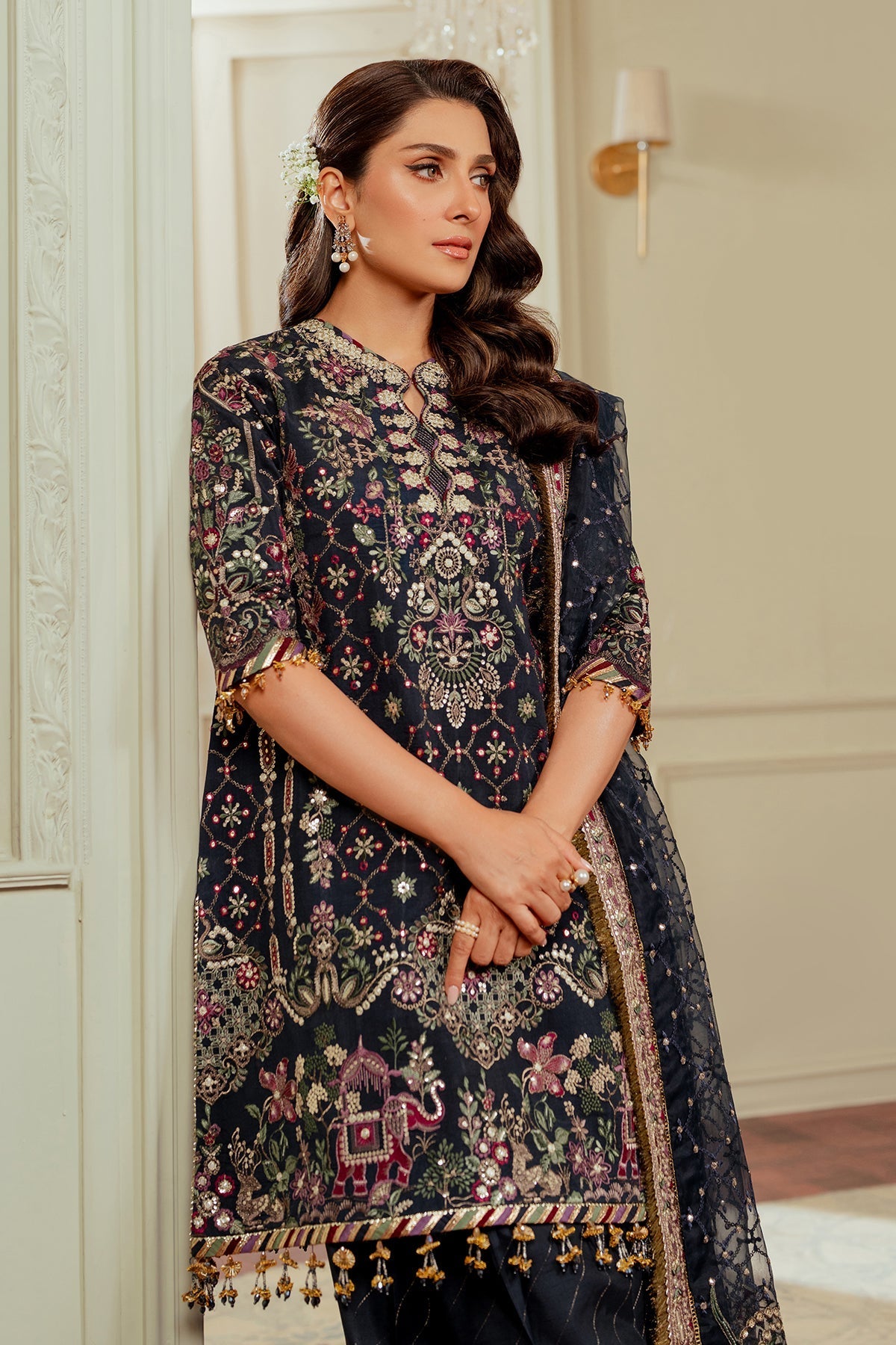 EMBROIDERED NET CH13-07