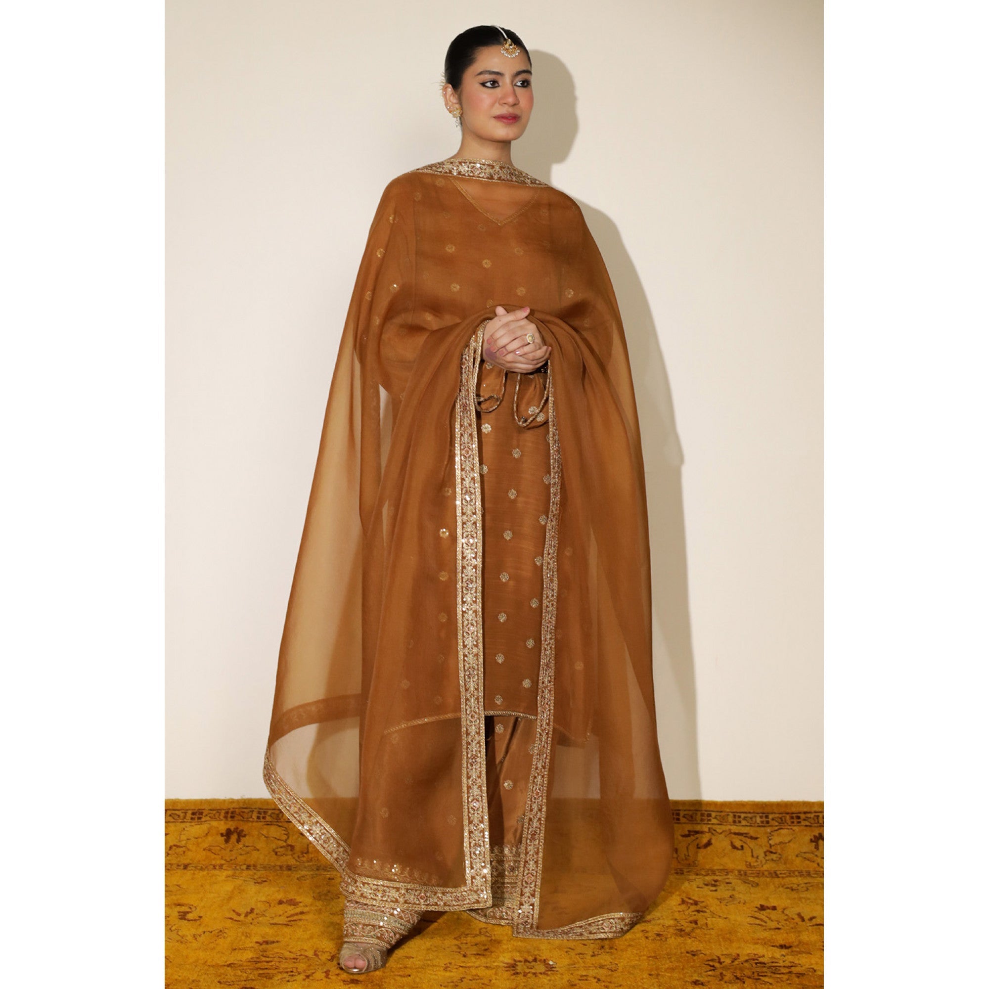 OCHRE OUTFIT | DYOT