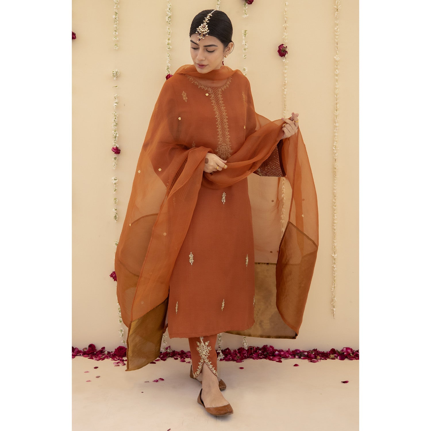 RUST OUTFIT | ZARI-FORMAL | DYOT