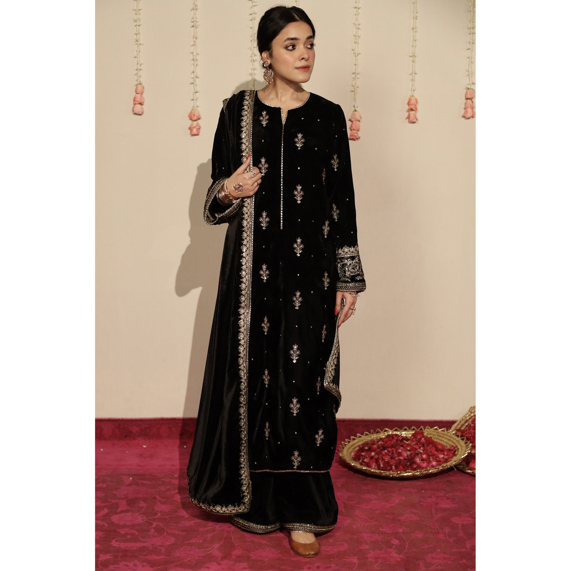 BLACK OUTFIT | CHAMKELI' 23 | DYOT