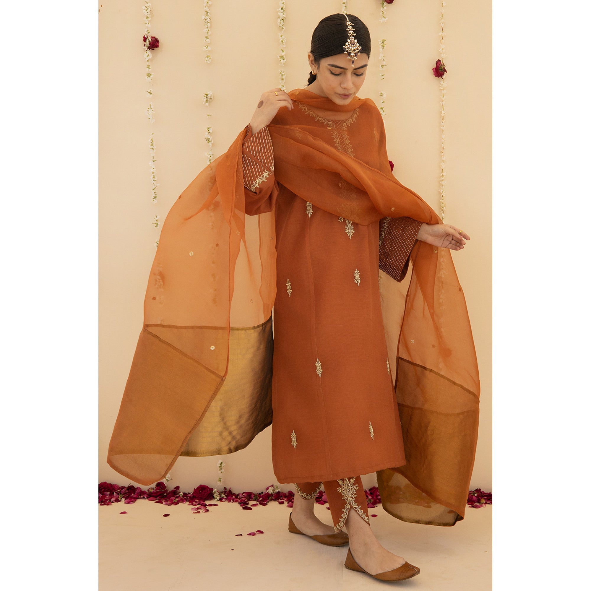 RUST OUTFIT | ZARI-FORMAL | DYOT