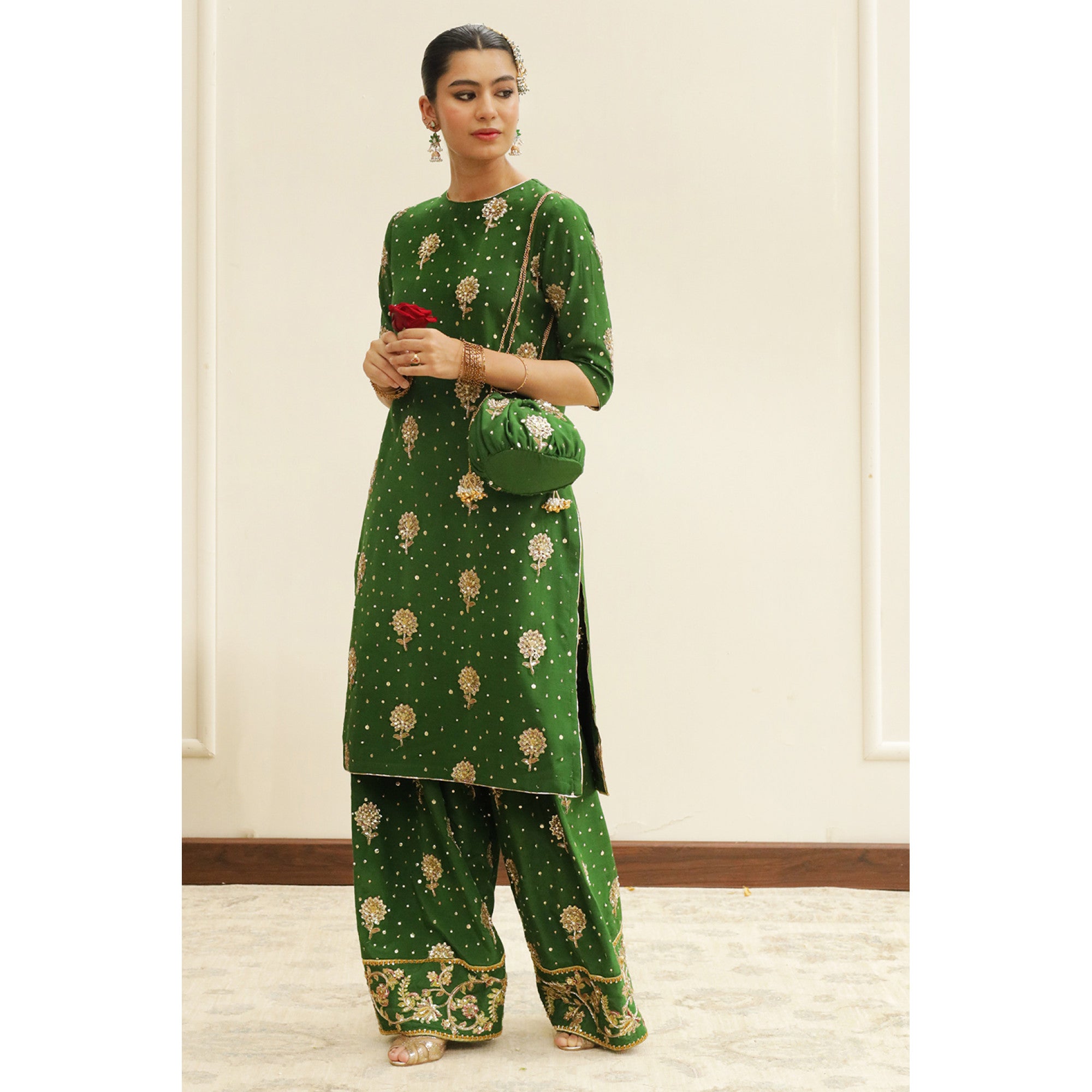 BOTTLE GREEN OUTFIT | CHAANDI | DYOT