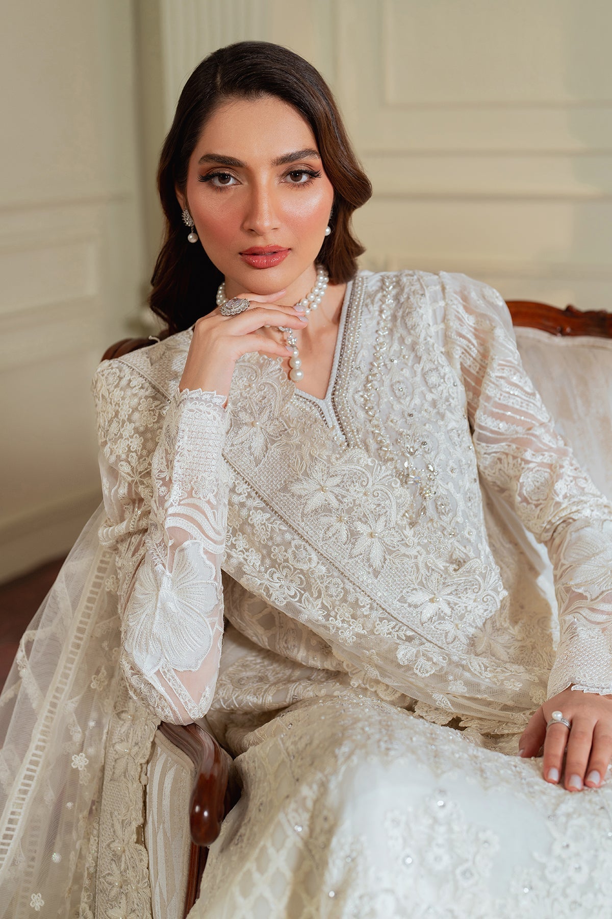 EMBROIDERED NET CH13-02
