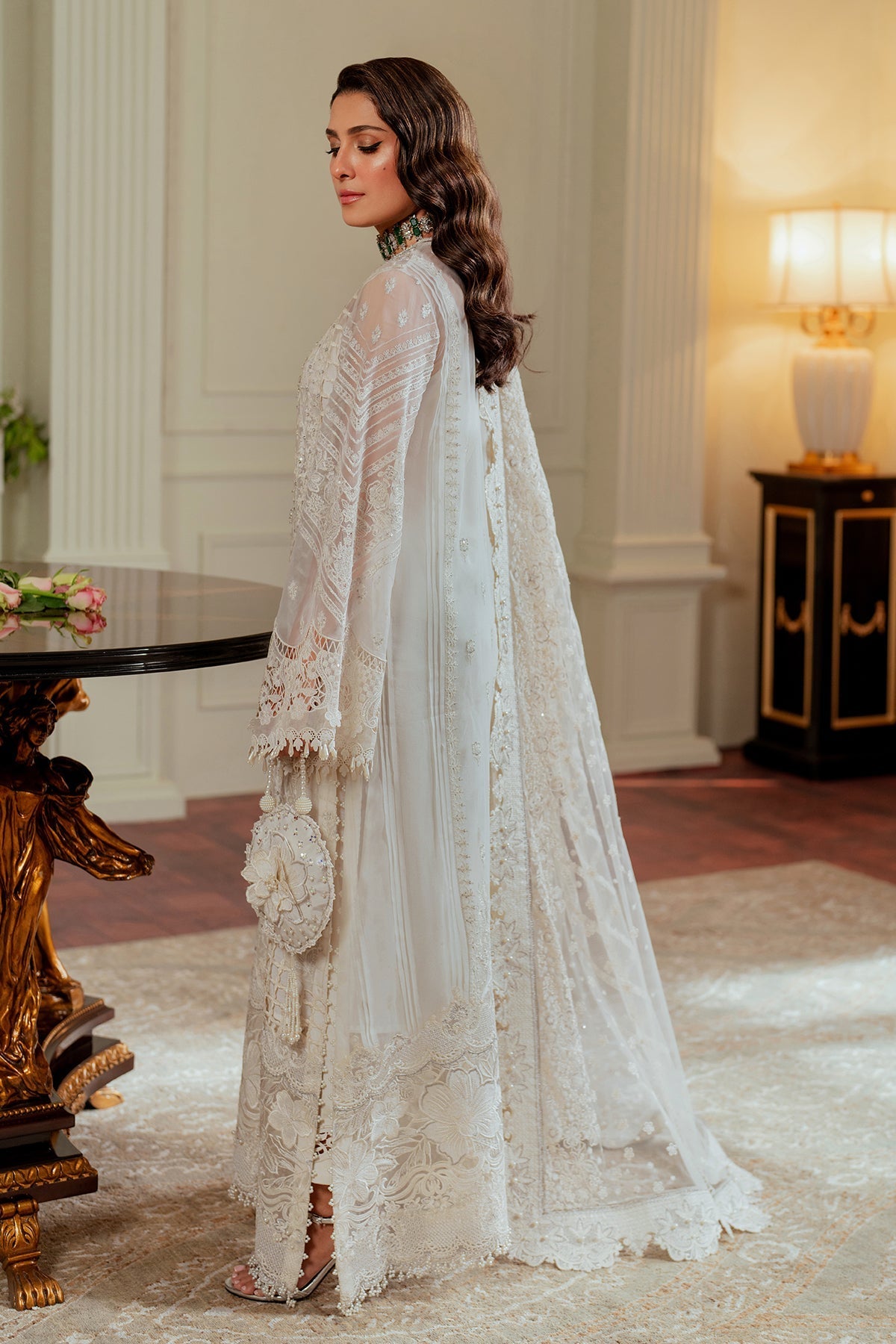 EMBROIDERED NET CH13-02