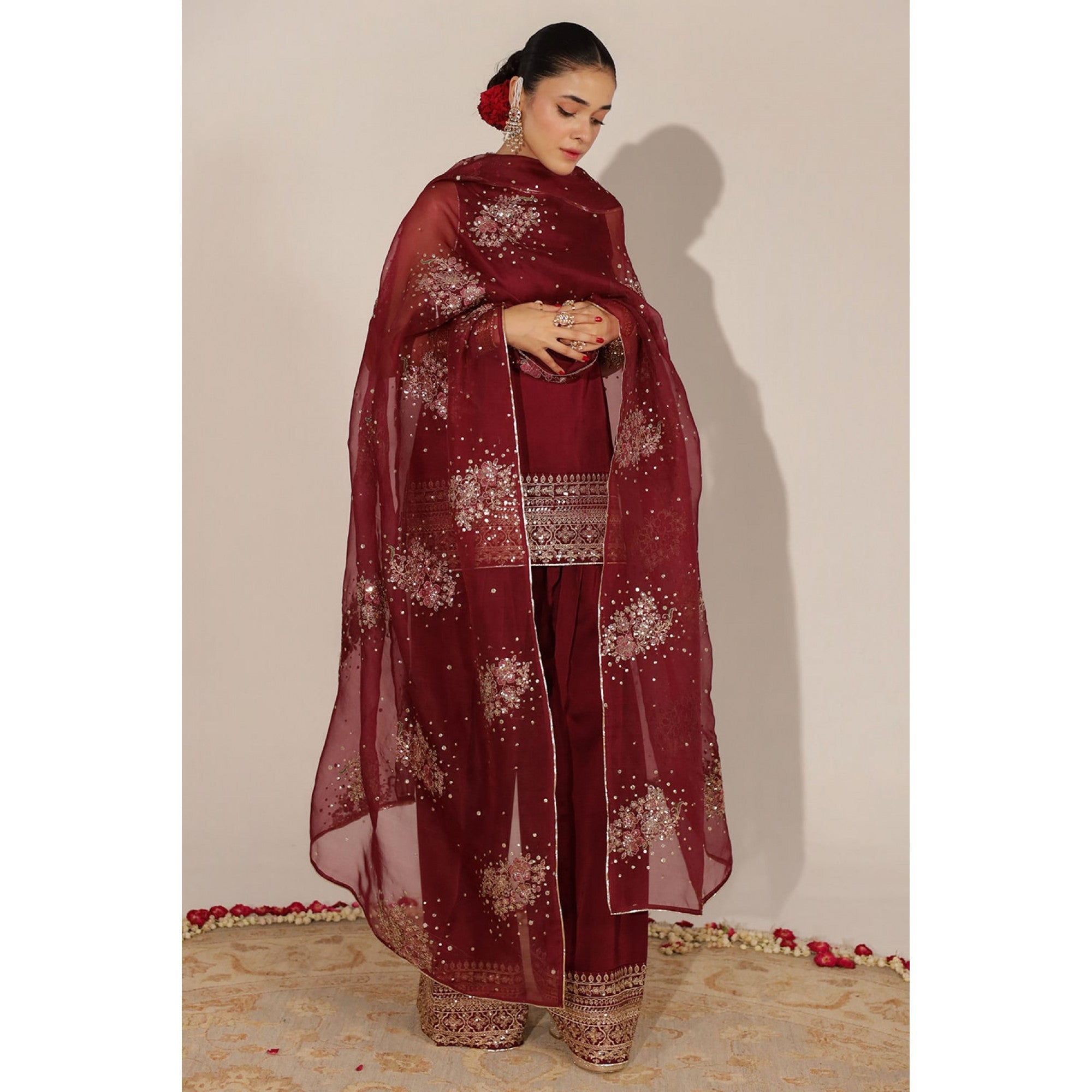 ANARI OUTFIT | JHIL MIL | DYOT
