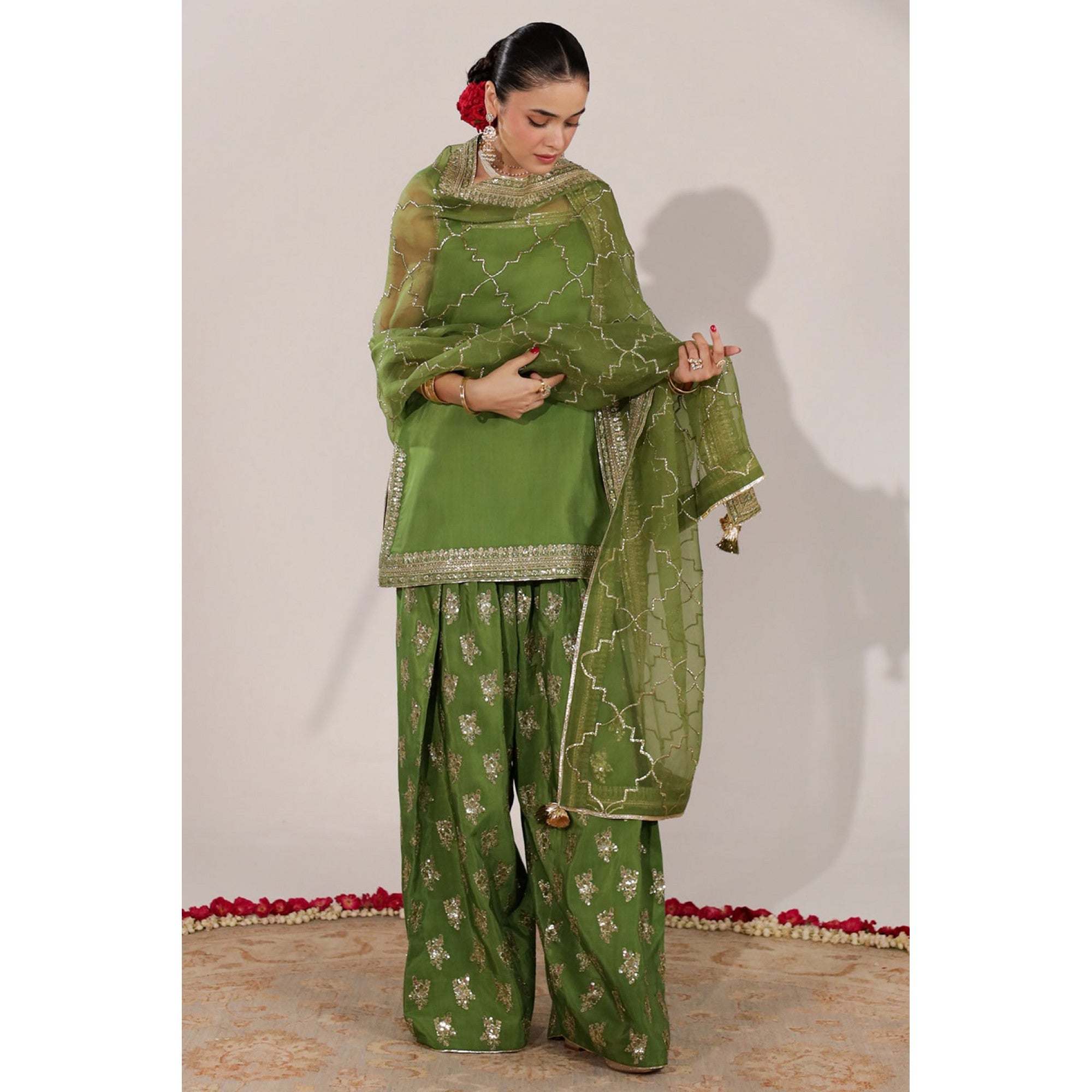 MATCHA GREEN OUTFIT | JHIL MIL | DYOT