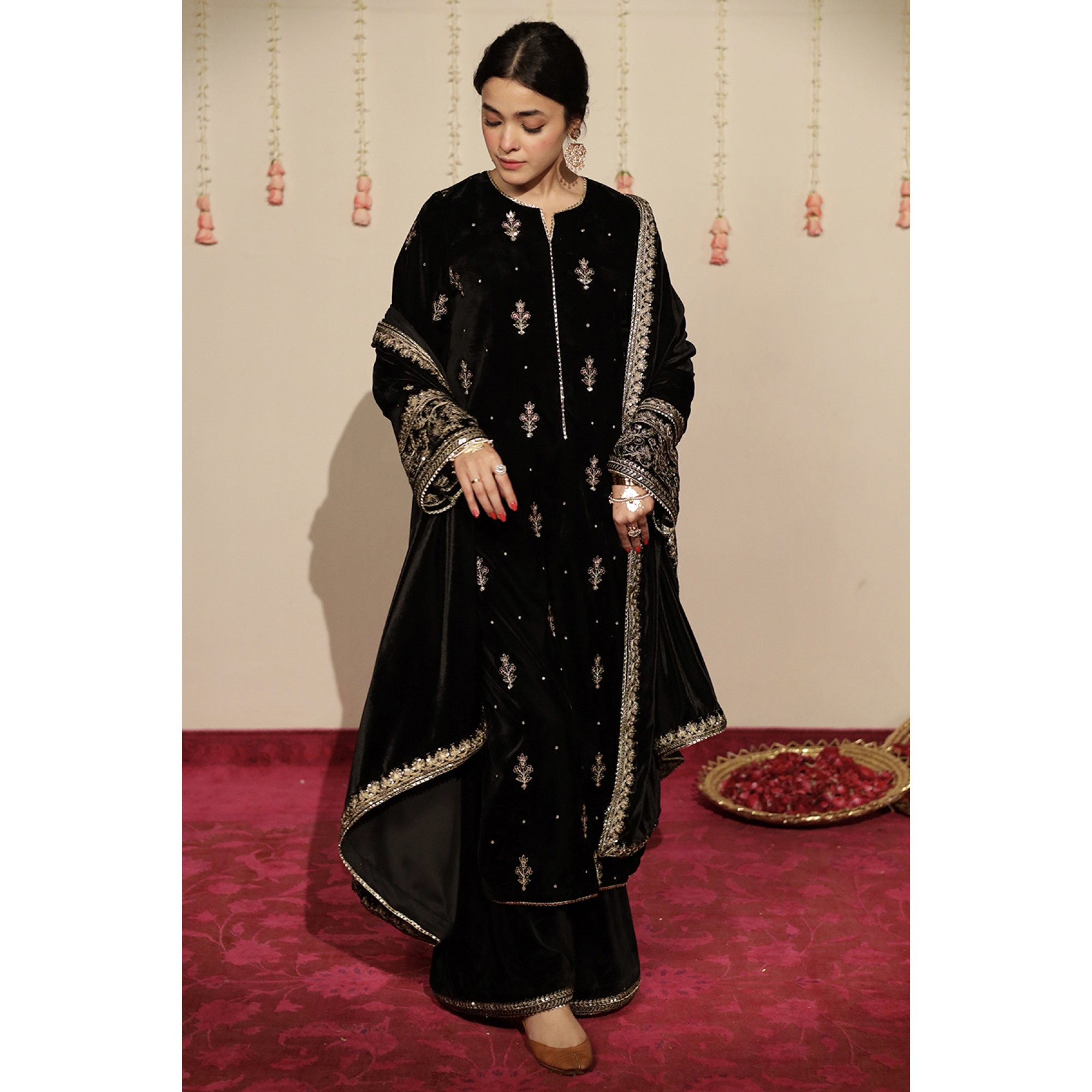 BLACK OUTFIT | CHAMKELI' 23 | DYOT