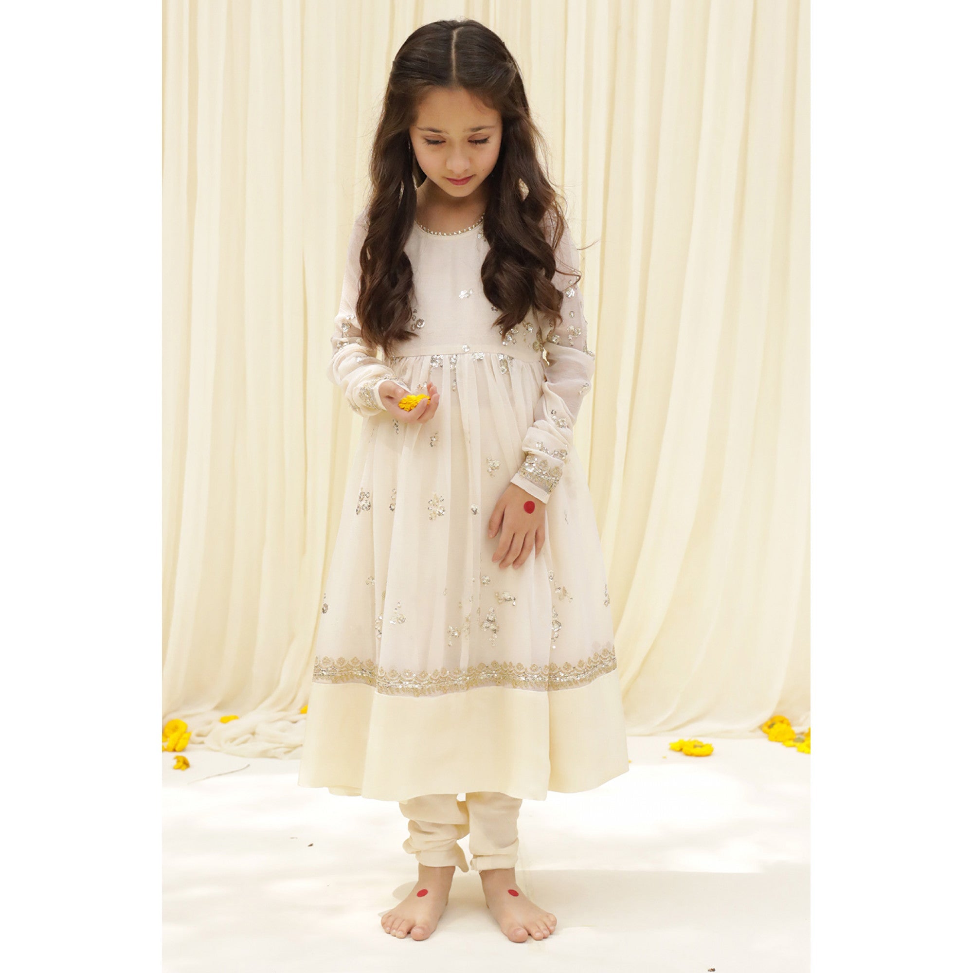 WHITE KALI DAAR | CHOTI EID '23 | DYOT | KIDS WEAR