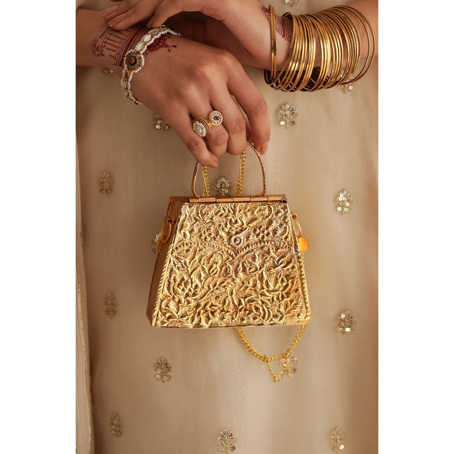 TRAPEZIUM (CLUTCH) | DYOT | ACCESSORIES (RTS)