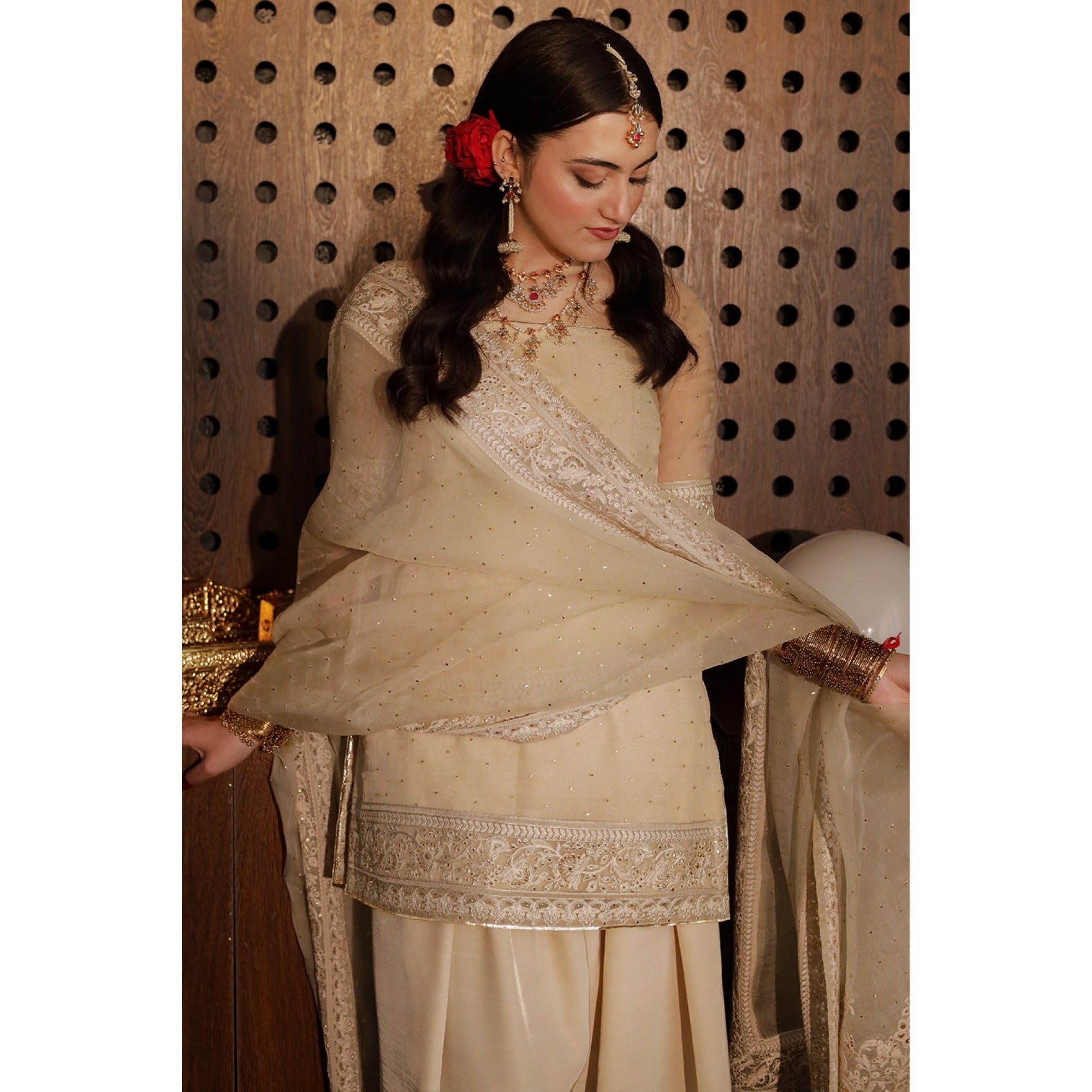IVORY OUTFIT | DYOT | Mukesh Edit' 25
