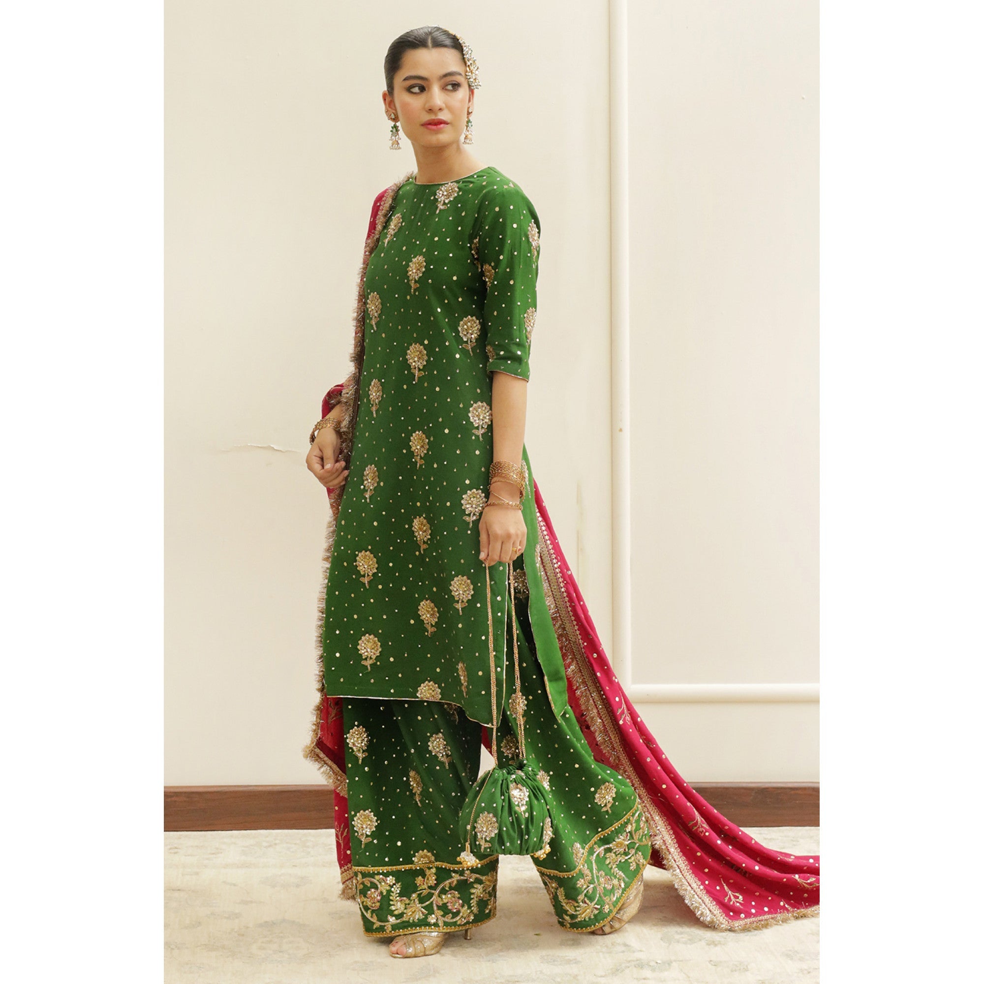BOTTLE GREEN OUTFIT | CHAANDI | DYOT