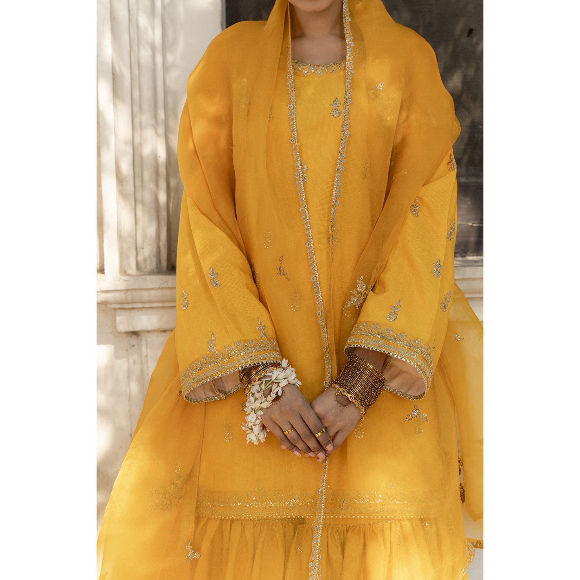 YELLOW OUTFIT | ROSHANAY '23  | DYOT