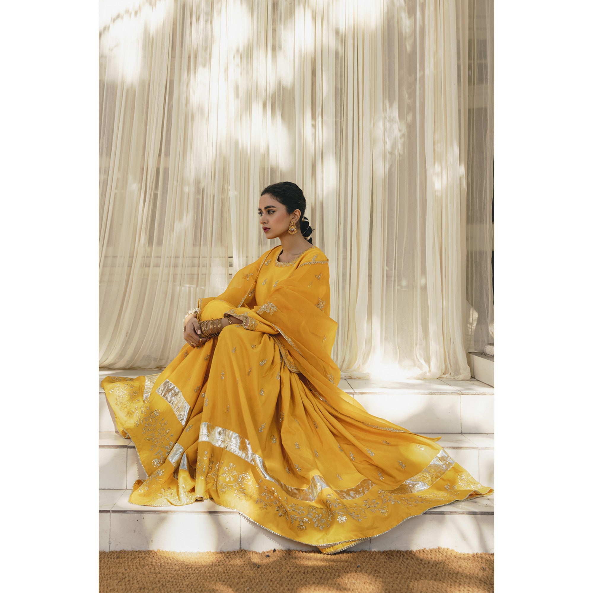 YELLOW OUTFIT | ROSHANAY '23  | DYOT
