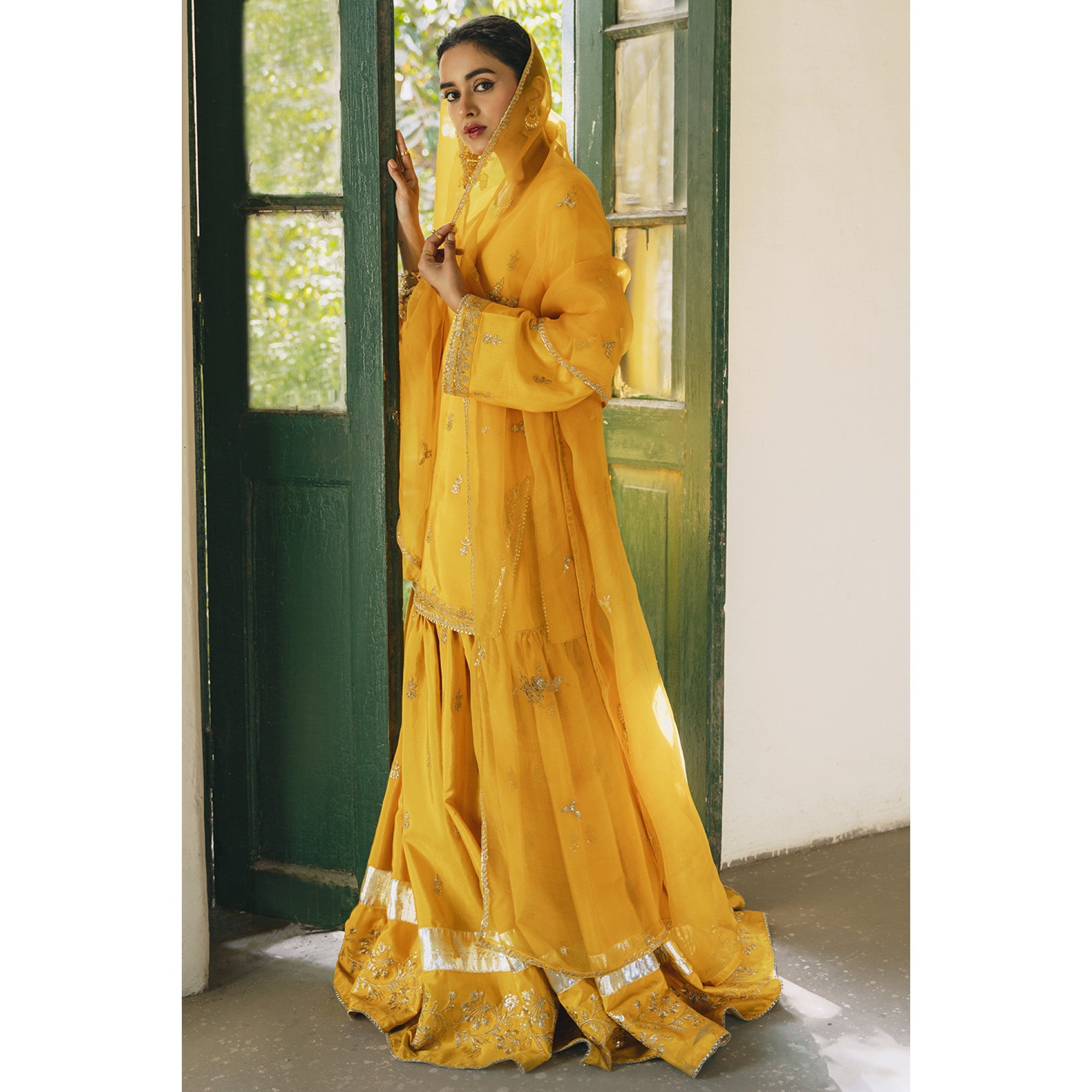 YELLOW OUTFIT | ROSHANAY '23  | DYOT