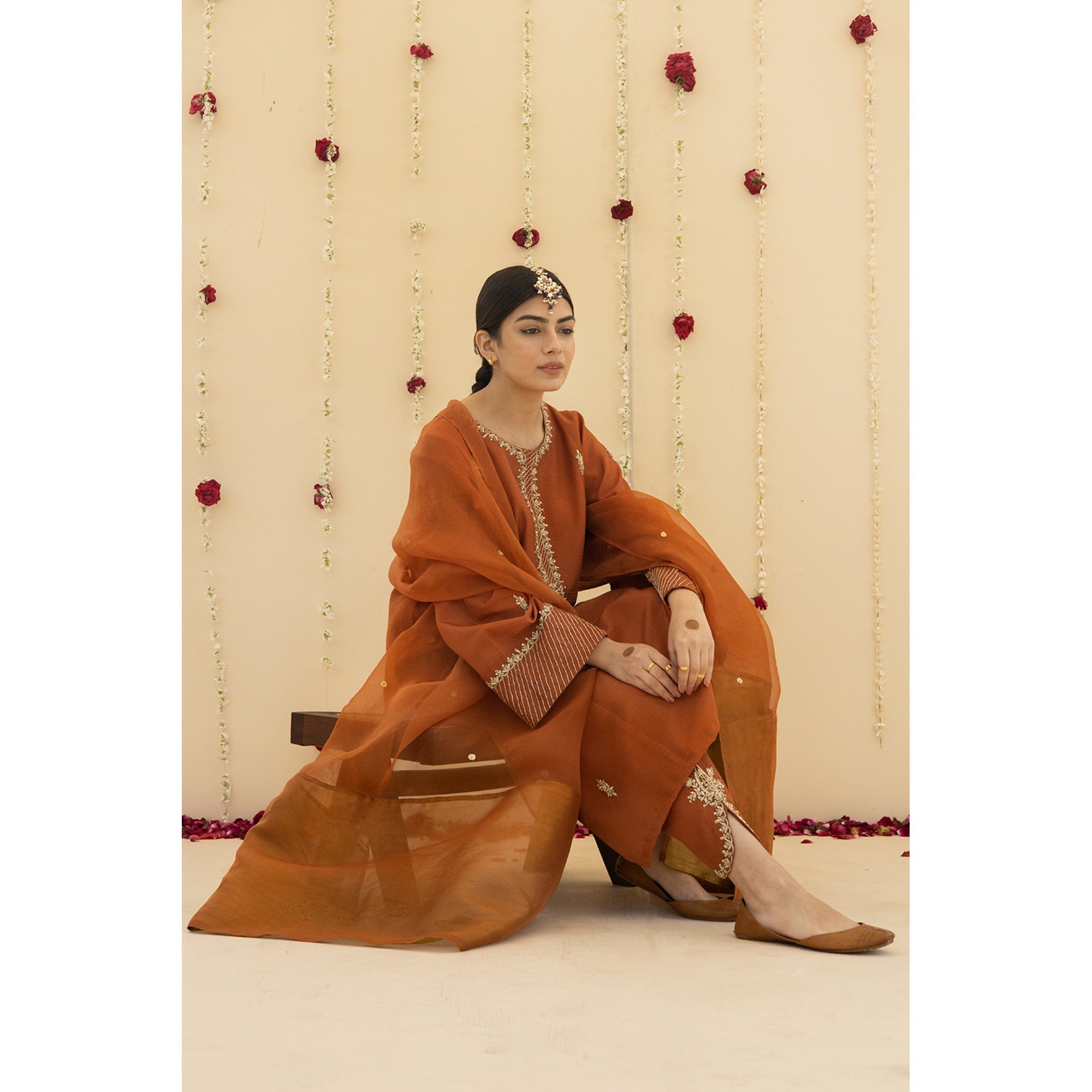 RUST OUTFIT | ZARI-FORMAL | DYOT