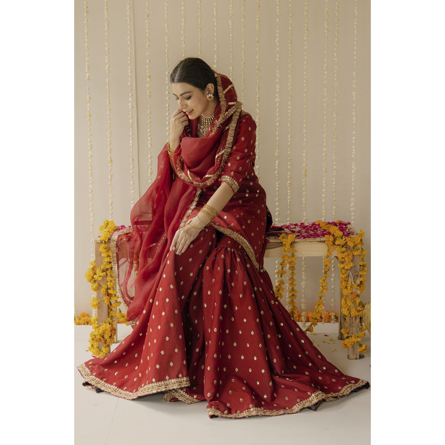 RED OUTFIT | ZARI-FORMAL | DYOT