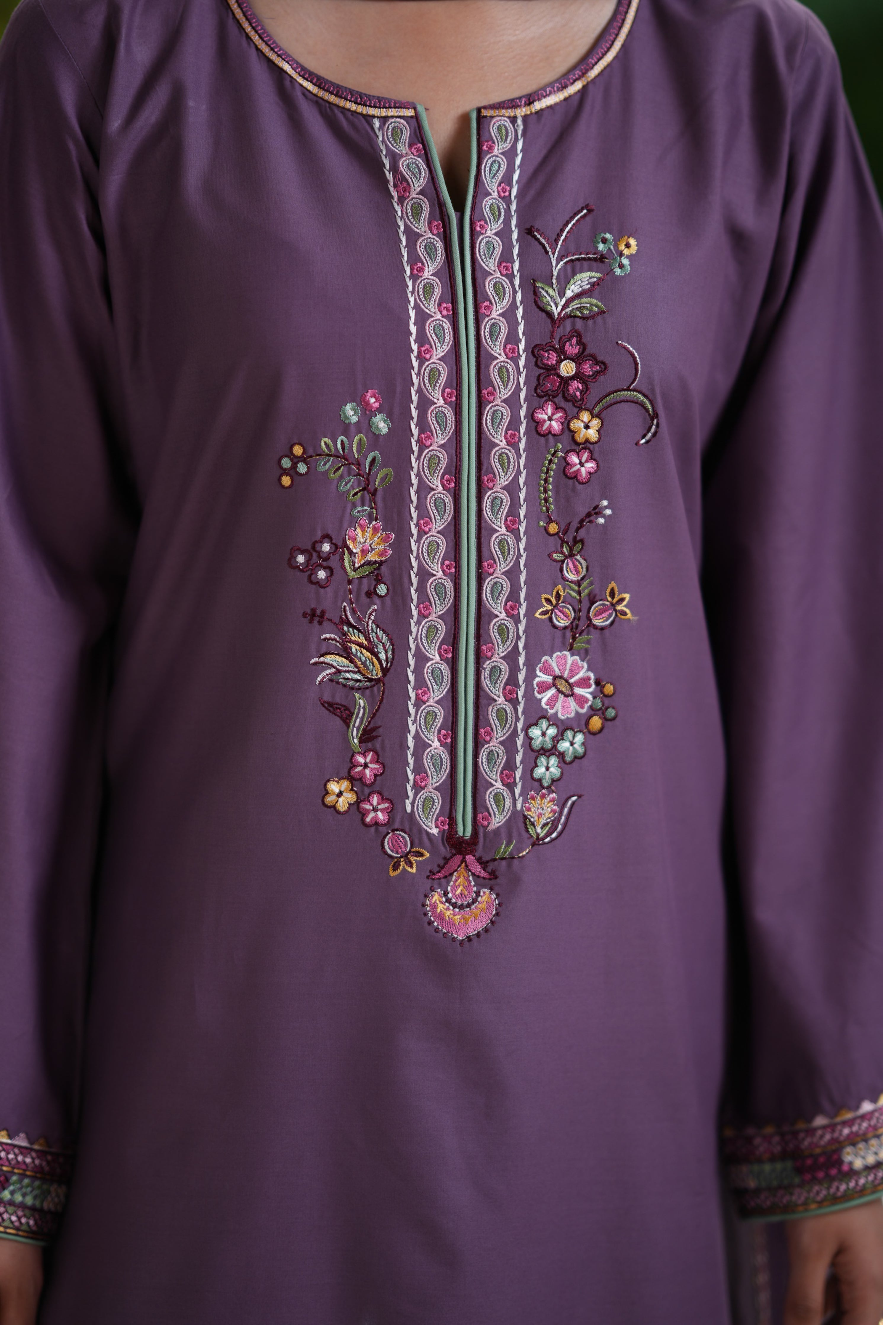 LAVENDER LUXURY EMBROIDERED LAWN 3PCS SET (NPA3-26439) - READY TO WEAR STAYCATION 2026